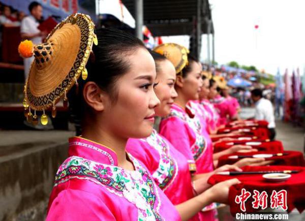 “非遗”活态传承中国毛南族“族宝”焕发新生
